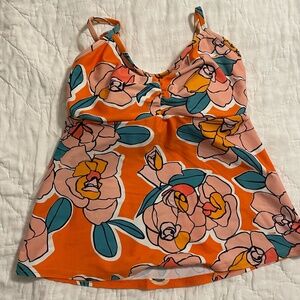 Lime Ricki tankini top, size medium,
